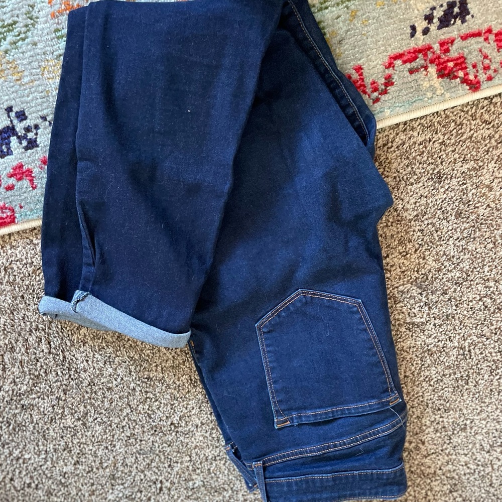 Old navy woman’s rockstar mid-rise skinny denim jeans size 16